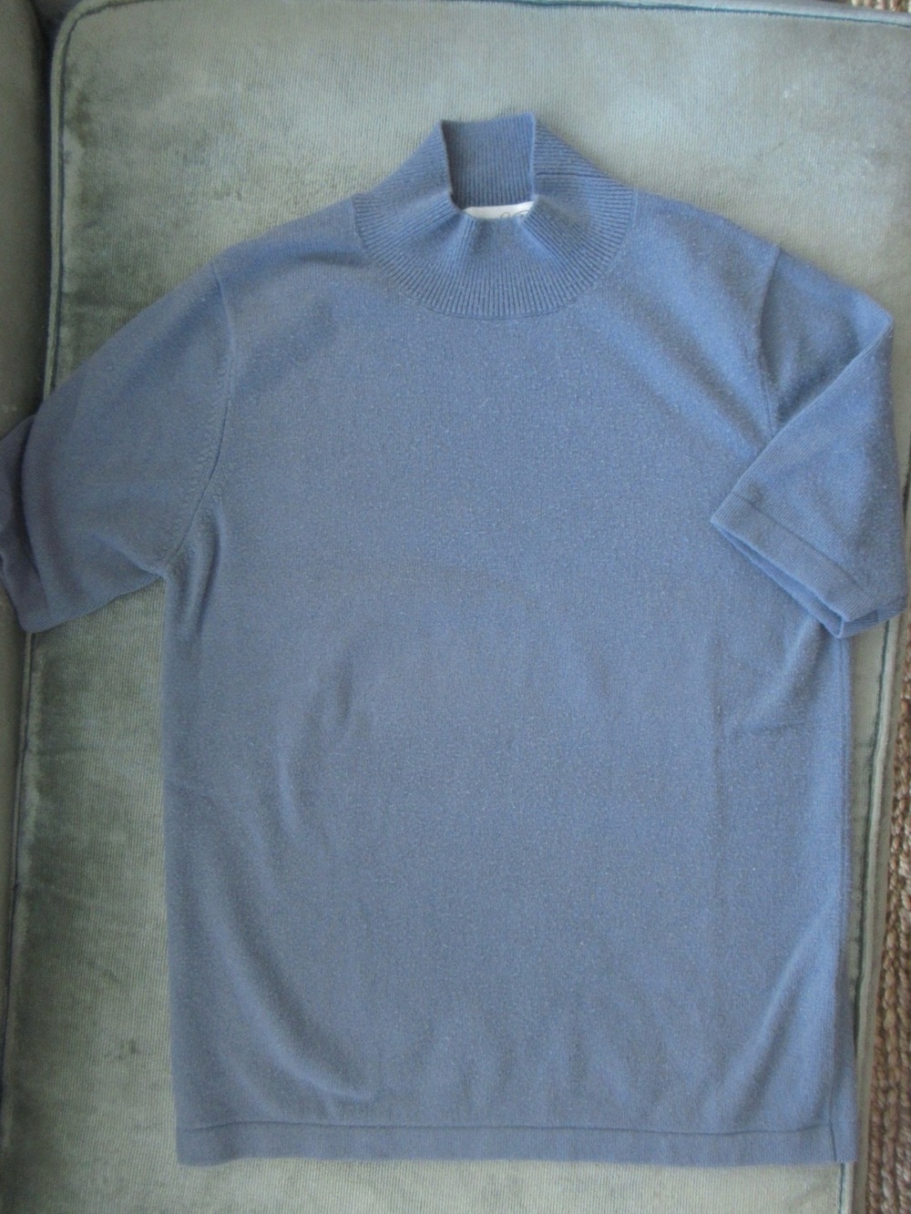 Short-Sleeve Mock Neck Sweater - Blue